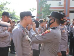 Wakil Kepala Kepolisian Resor (Wakapolres) Kudus Kompol Moch Admimas Purwonegoro memimpin apel pagi, Senin (06/06/2022)